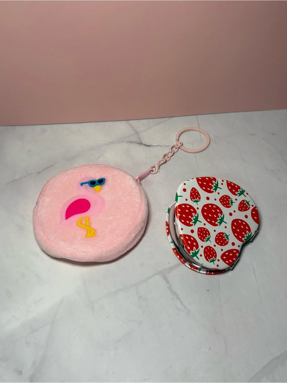 🍓Pink Flamingo Plush Coin Pouch with Heart Print Strawberry Print Compact Mirror